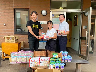 福祉団体への食料援助